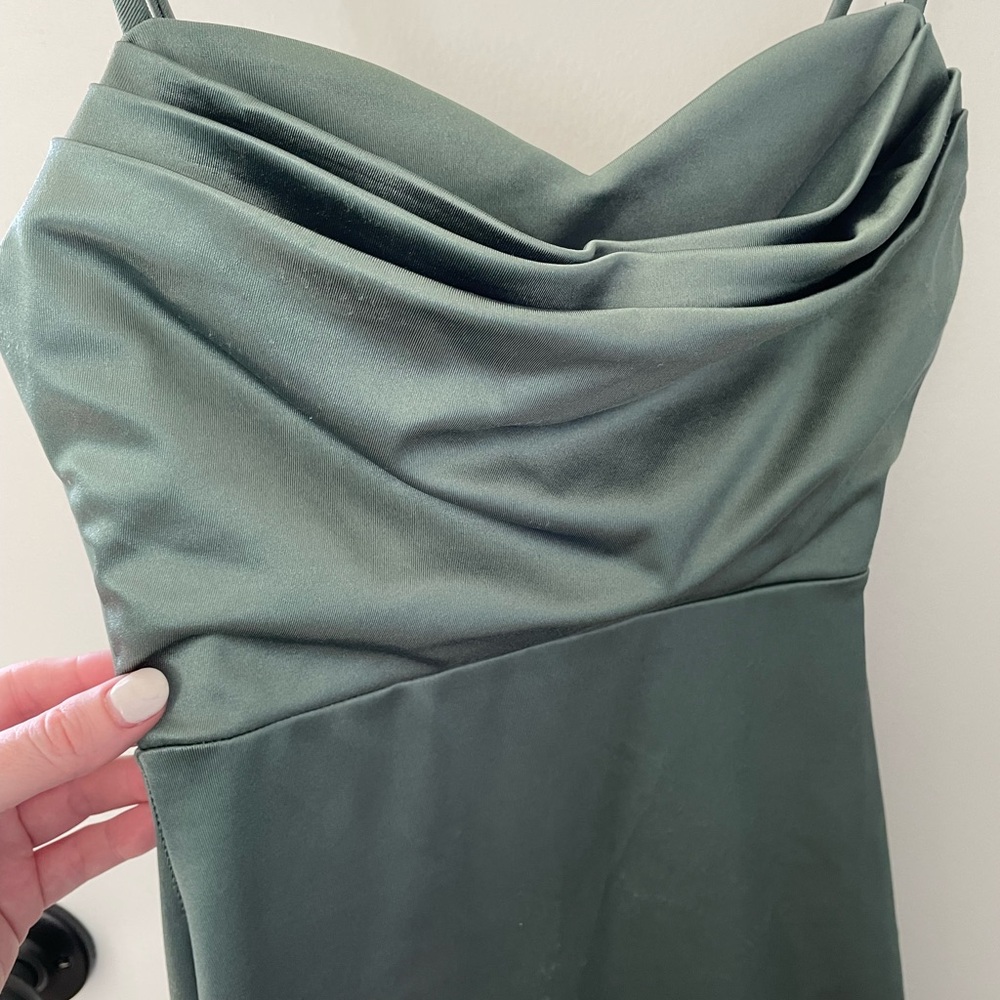 Two Windsor Dresses - Picture 2 of 8
